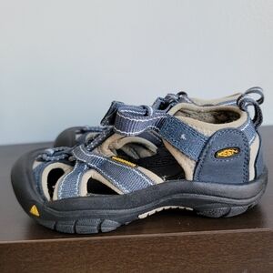 Keen washable kids summer sandals size 11 toddler